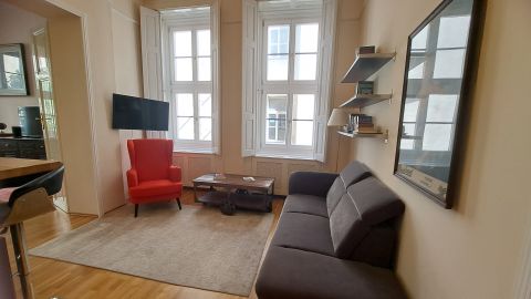 Eladó Lakás 1054 Budapest 5. kerület 