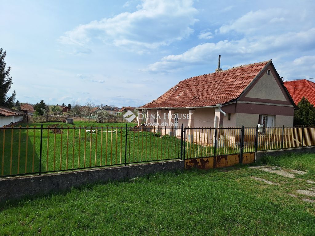 3013 Ecséd — 1/14