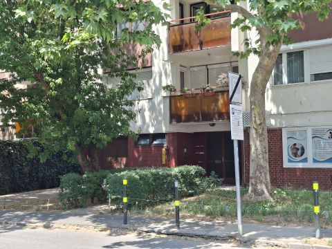 Eladó Lakás 6000 Kecskemét , Jókai utca