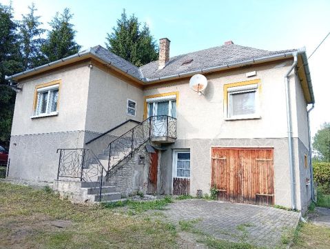 Eladó Ház 8445 Városlőd , 8445 Városlőd, csendes