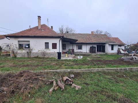 Eladó Ház 2344 Dömsöd , 2344 Dömsöd, Központ