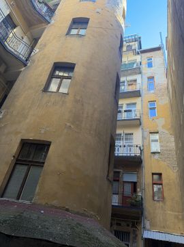 Eladó Lakás 1064 Budapest 6. kerület 1064 Budapest 6, Ferdinánd híd környéke
