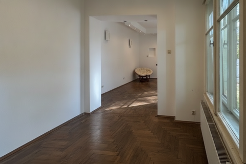 Eladó Lakás 1029 Budapest 2. kerület Remetekertváros-Hűvösvölgy határán, erdőközelben