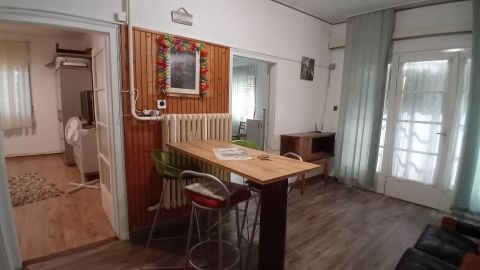 Eladó Ház 8600 Siófok Belváros csendes részén, 2 szintes családiház