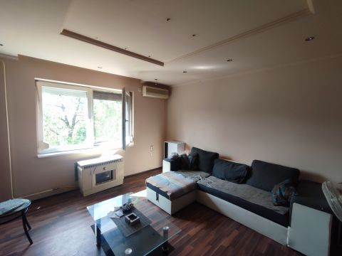 Eladó Lakás 6000 Kecskemét Hunyadiváros