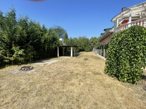 Eladó Telek 1039 Budapest 3. kerület Királyok útja és Igló utca sarok