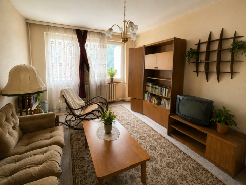 Eladó Lakás 2800 Tatabánya 