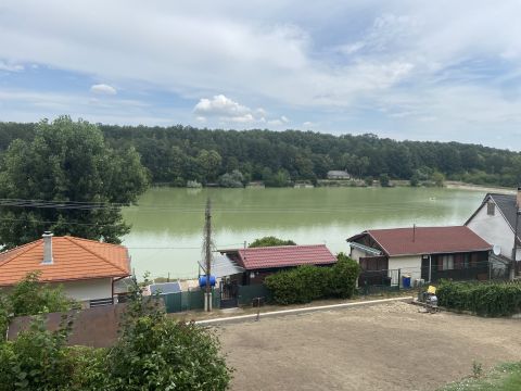 Куќа, 27 m²