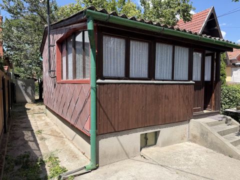 Eladó Ház 2318 Szigetszentmárton Kedvelt Duna part közeli részén !