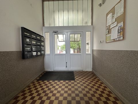 Eladó Lakás 2200 Monor , Pozsonyi utca