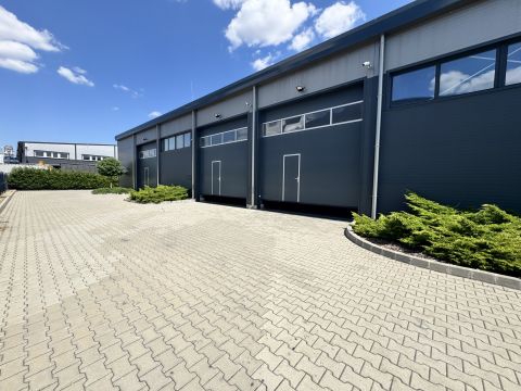 Kiadó Ipari 2142 Nagytarcsa 