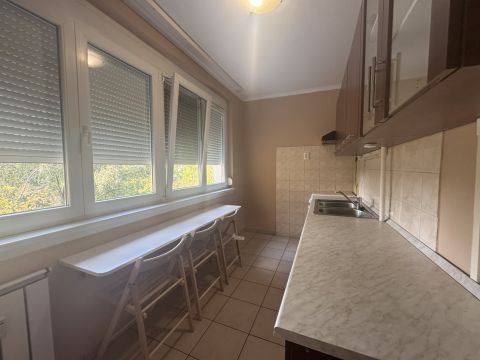 Kiadó Lakás 6000 Kecskemét 