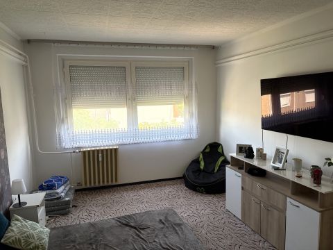 Eladó Lakás 2500 Esztergom 