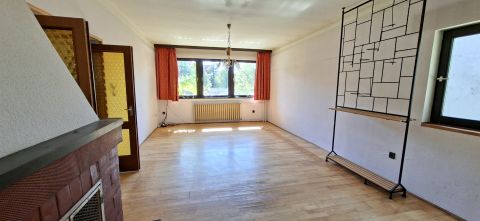 Eladó Ház 6000 Kecskemét , Kecskemét Petőfiváros nappali + 3 szobás ház