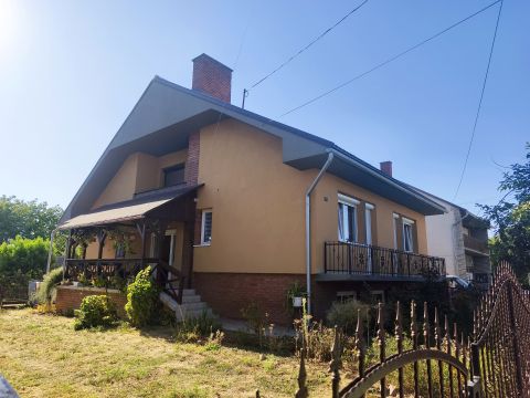 Eladó Ház 7200 Dombóvár Martinovics utca