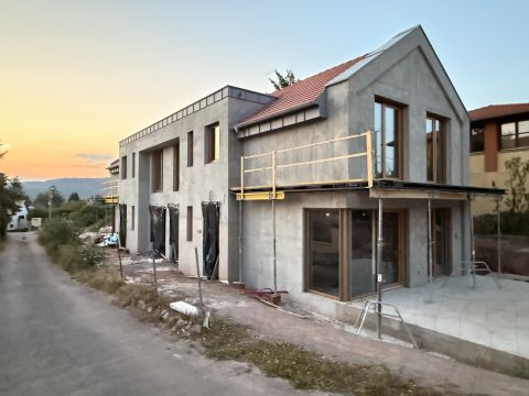 Eladó Ház 7635 Pécs , Donátusi részén, ÚJ ÉPÍTÉSŰ PANORÁMÁS ikerház 