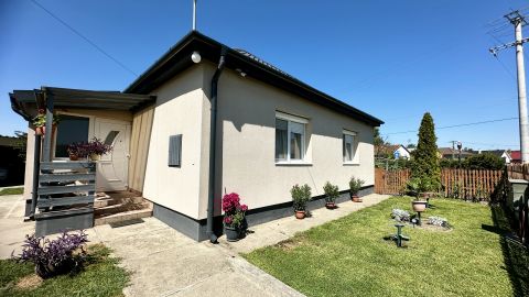 Eladó Ház 4251 Hajdúsámson 