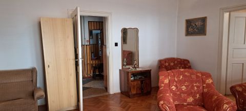 Eladó Ház 8192 Hajmáskér 
