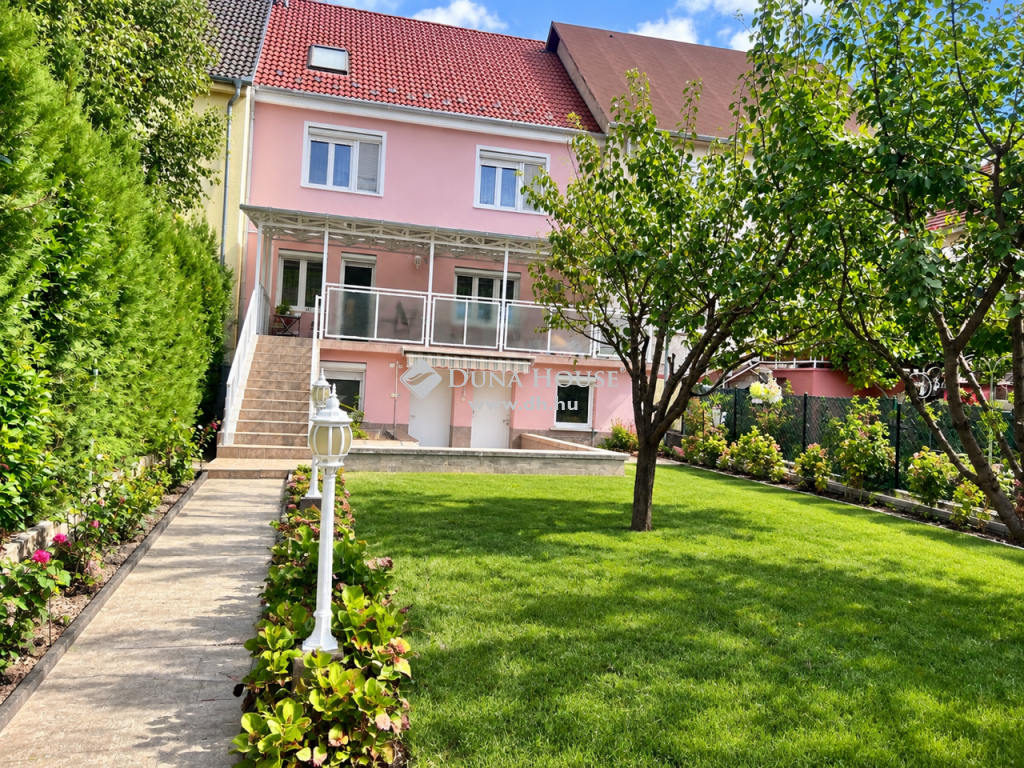 Eladó Ház 2600 Vác, 