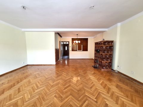 Eladó Ház 6000 Kecskemét NAPPALI + 4 SZOBÁS SORHÁZ A HUNYADIBAN