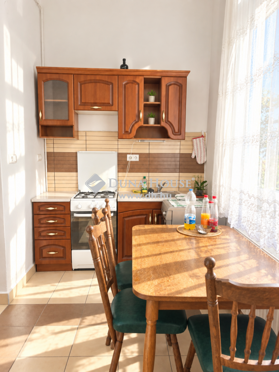 Kiadó Lakás, 1052 Budapest 5. kerület