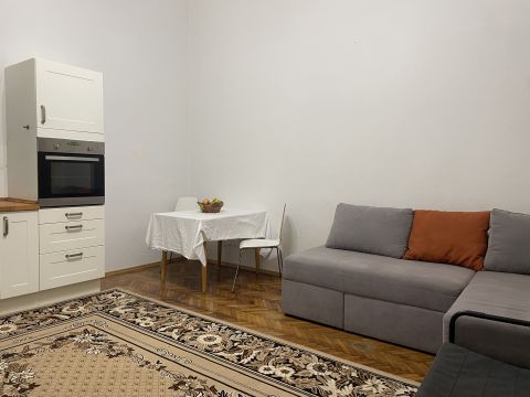 Eladó Lakás 1077 Budapest 7. kerület 
