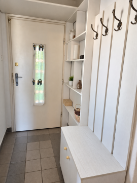 Eladó Lakás 1141 Budapest 14. kerület Csendes utcában garázzsal eladó felújítabndó lakás