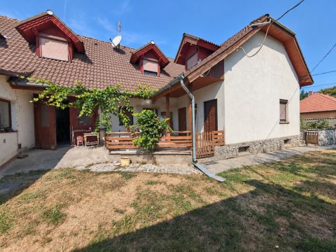 Eladó Ház 2300 Ráckeve 