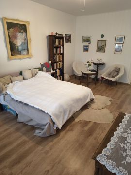 Eladó Lakás 2500 Esztergom , Bem tér  2
