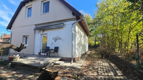 Eladó Ház 1039 Budapest 3. kerület Eladó házrész Budapest III. kerületében, Csillaghegy Duna fe