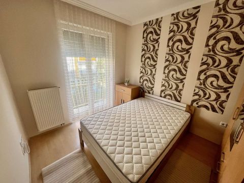 Kiadó Lakás 6000 Kecskemét Bútorozott nappali+1 szobás,erkélyes lakás!