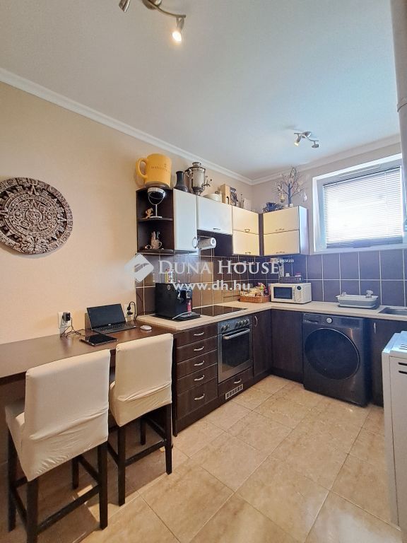 4027 Debrecen — 1/11